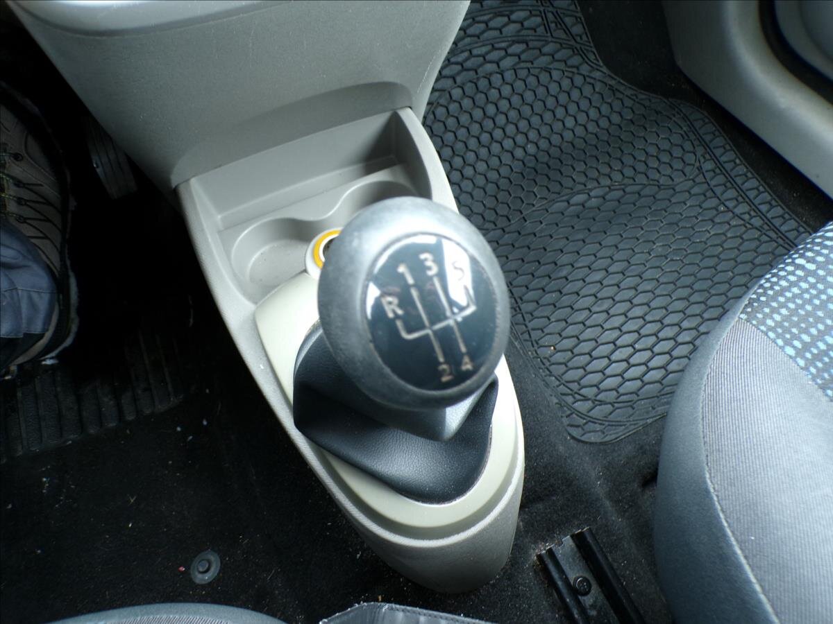 Renault Twingo Hatchback 1,1 l 43 kw