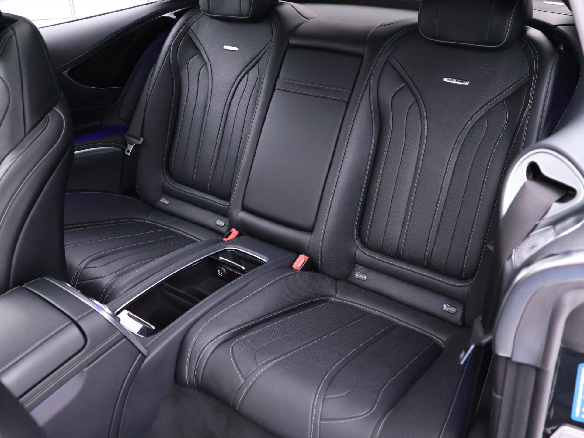 Mercedes-Benz Třídy S Kupé 5,5 l 430 kw