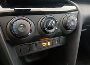 Toyota Yaris Cross 23