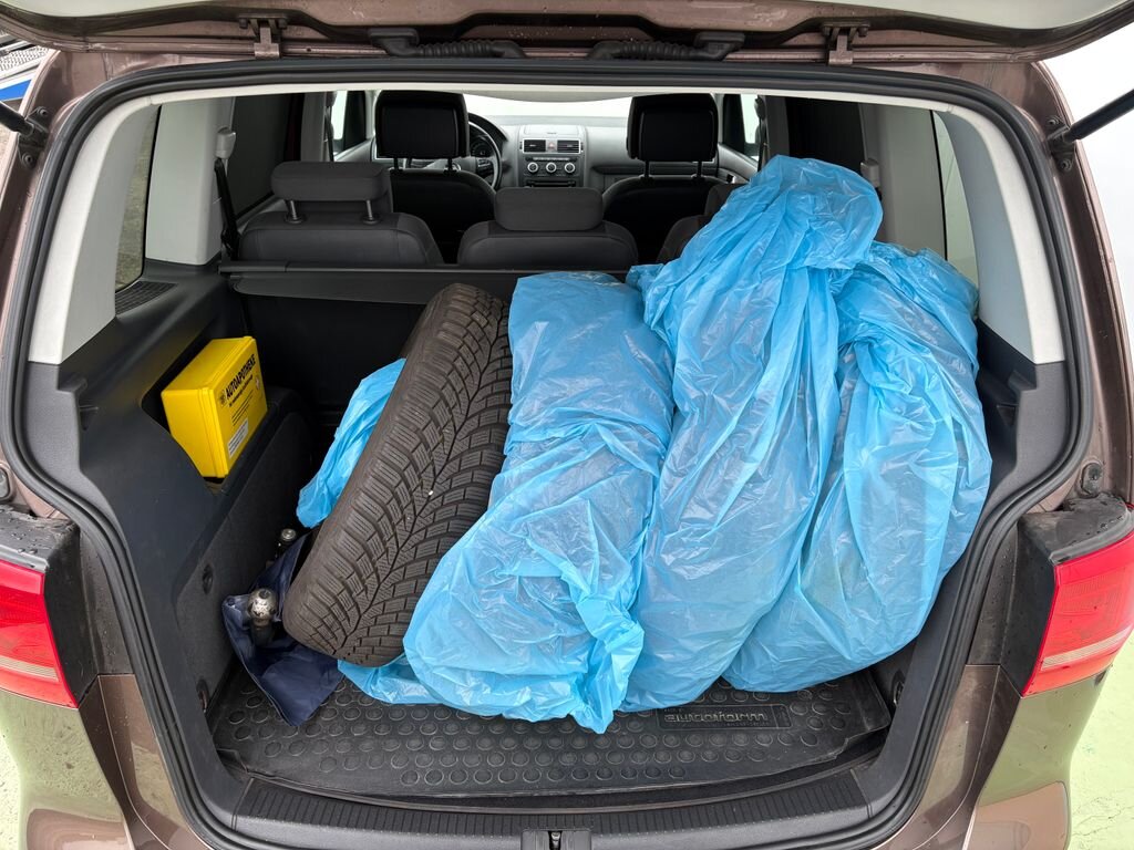 Volkswagen Touran MPV 1,6 l 77 kw