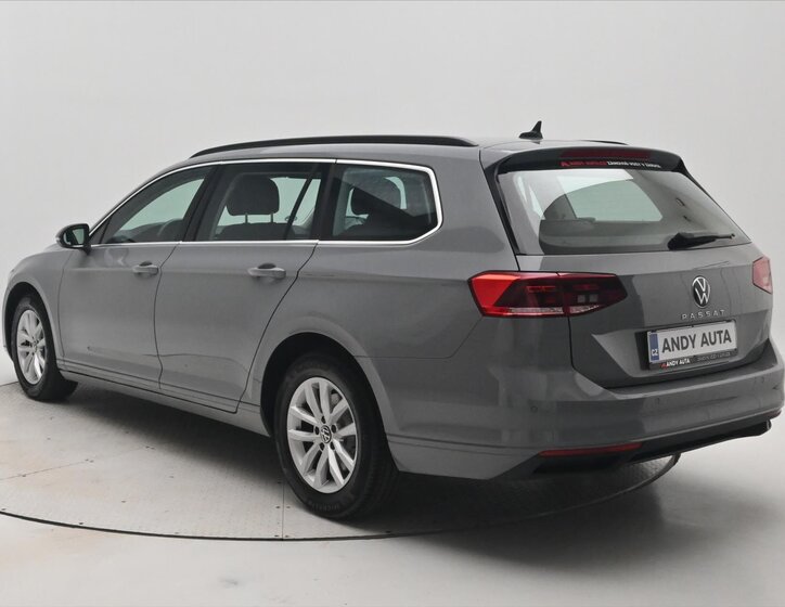 Volkswagen Passat Kombi 2,0 l 110 kw