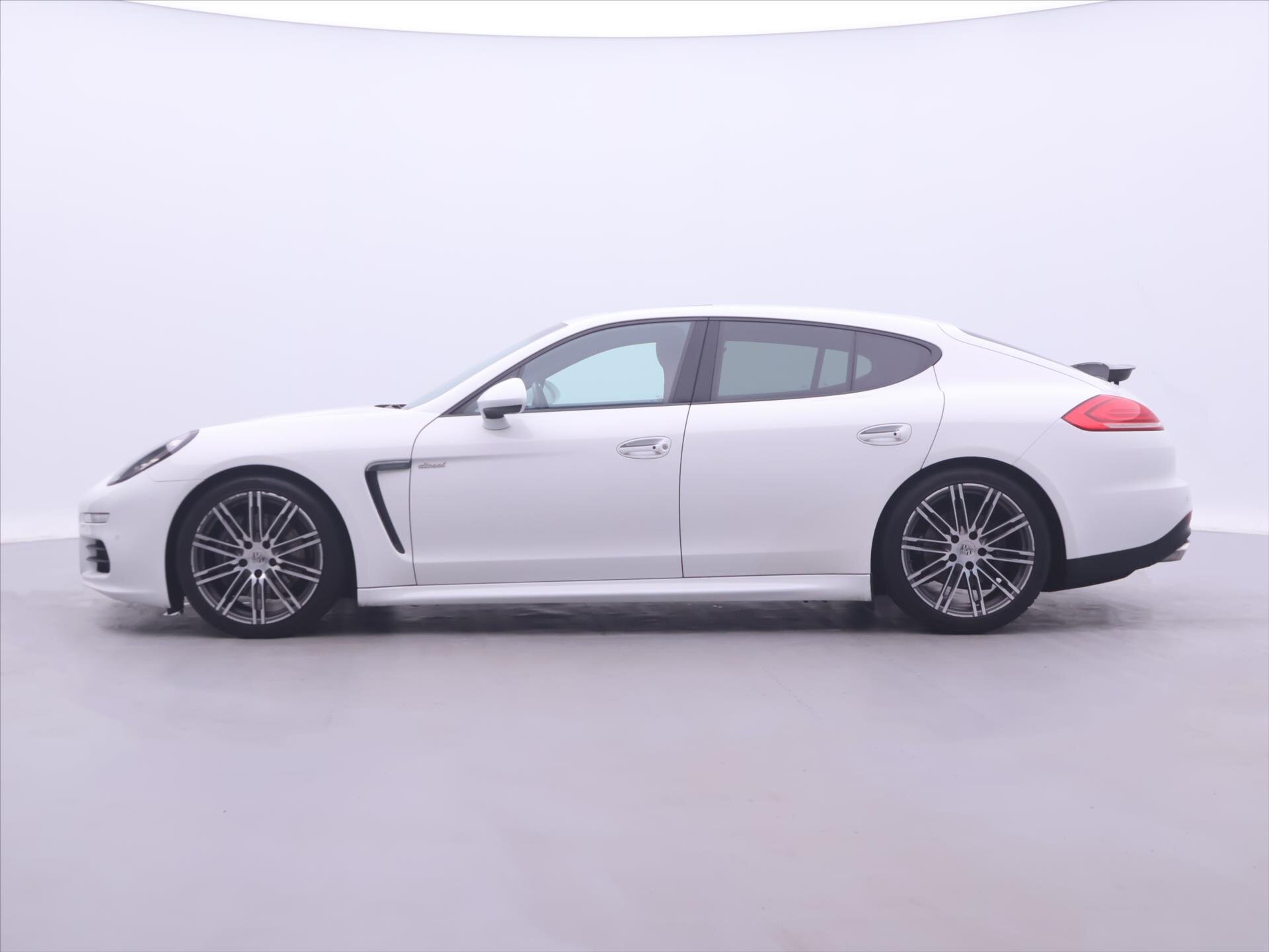 Porsche Panamera Hatchback 3,0 l 221 kw