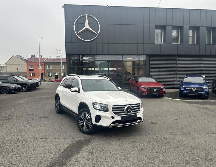 Mercedes-Benz GLB 1