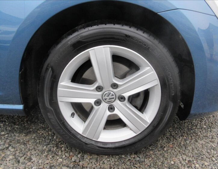 Volkswagen Golf Kombi 2,0 l 110 kw