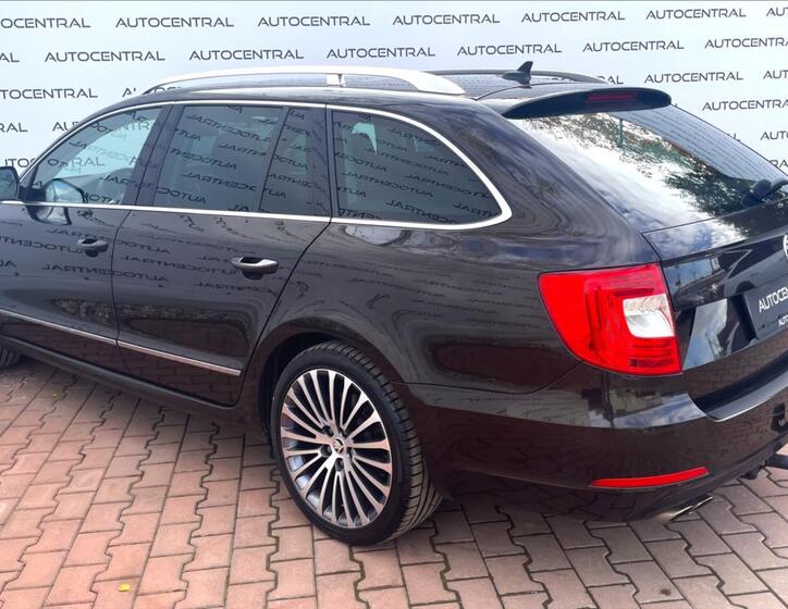 Škoda Superb 7