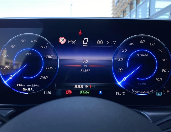 Mercedes-Benz EQE Sedan / Limuzína 0,0 215 kw