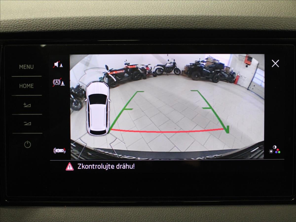 Škoda Karoq SUV / Terénní 2,0 l 110 kw