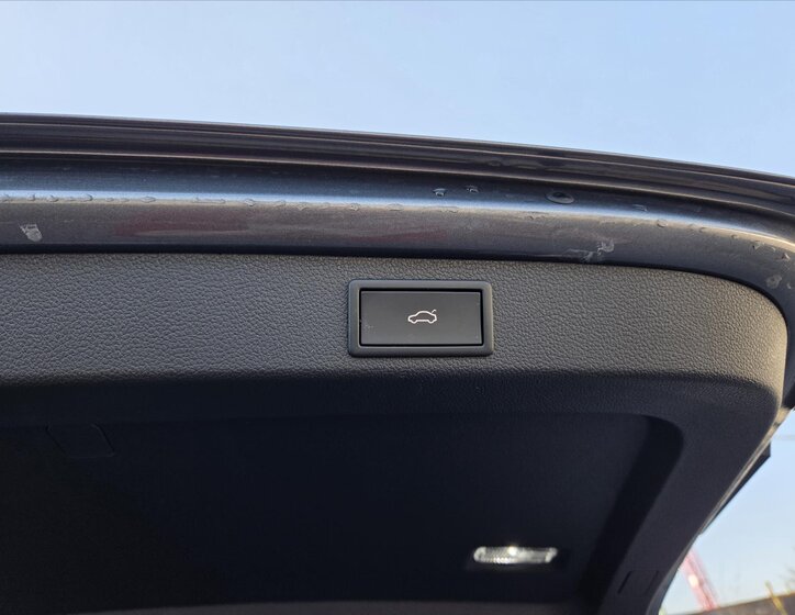 Škoda Superb Kombi 2,0 l 147 kw