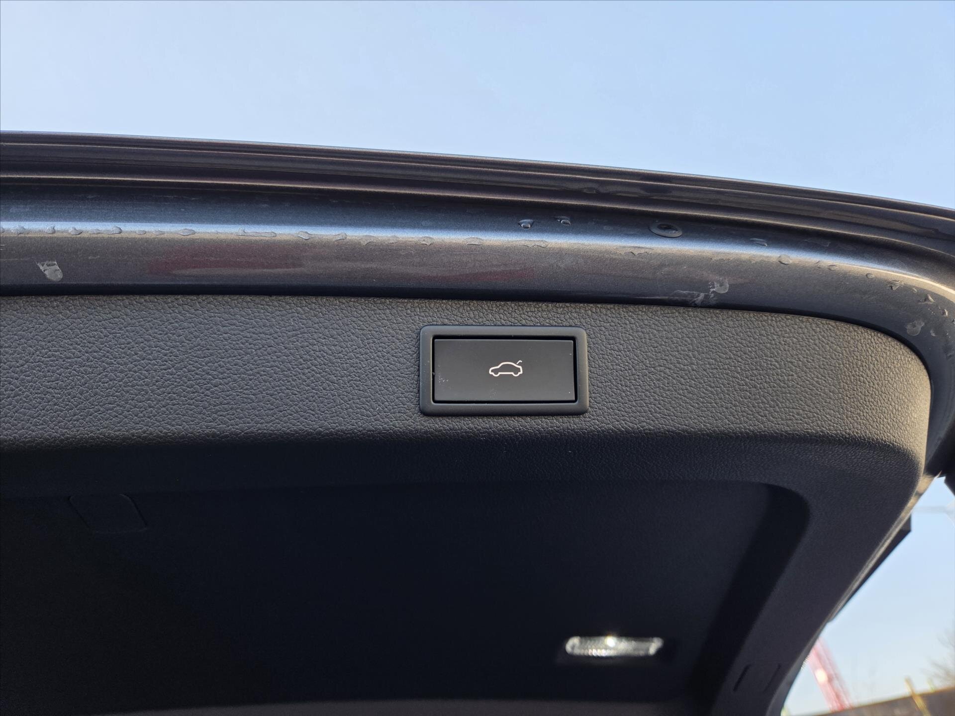 Škoda Superb Kombi 2,0 l 147 kw