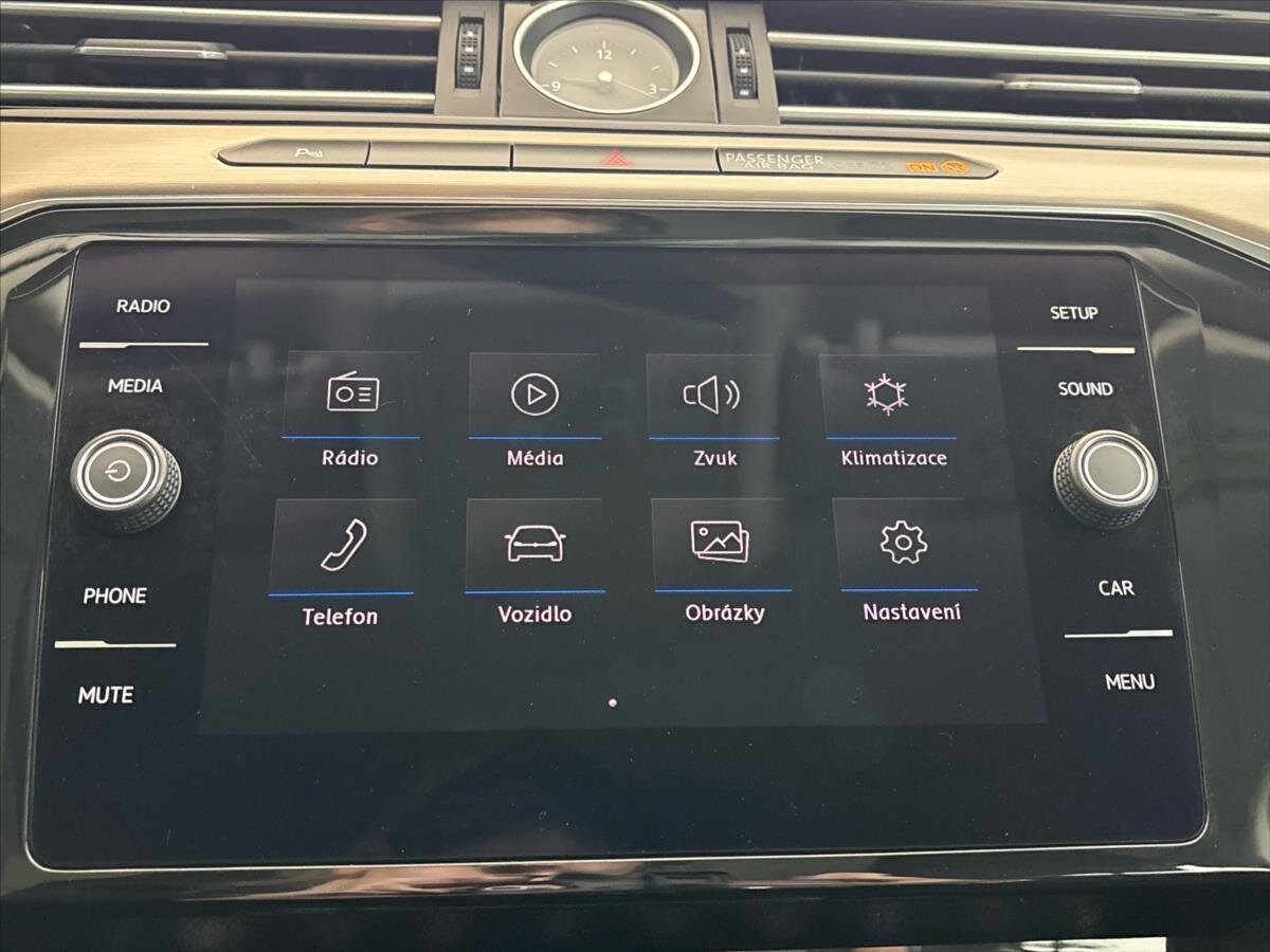 Volkswagen Passat Kombi 2,0 l 110 kw