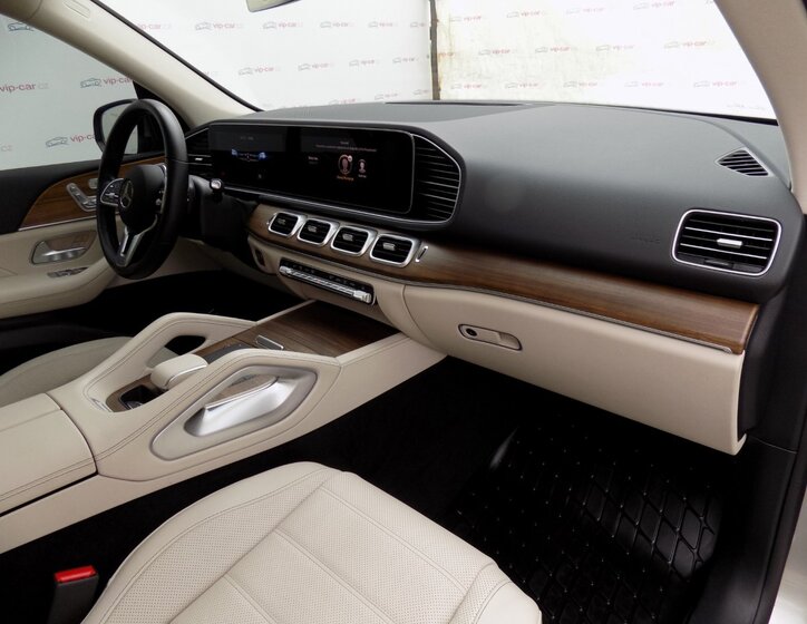 Mercedes-Benz GLE SUV / Terénní 2,9 l 243 kw