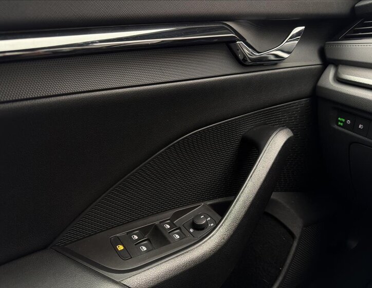 Škoda Octavia Kombi 1,5 l 110 kw