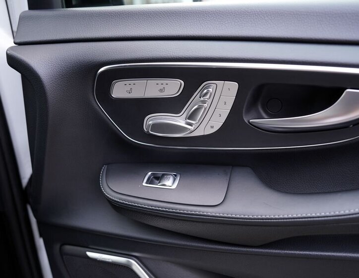 Mercedes-Benz Třídy V MPV 2,1 l 140 kw