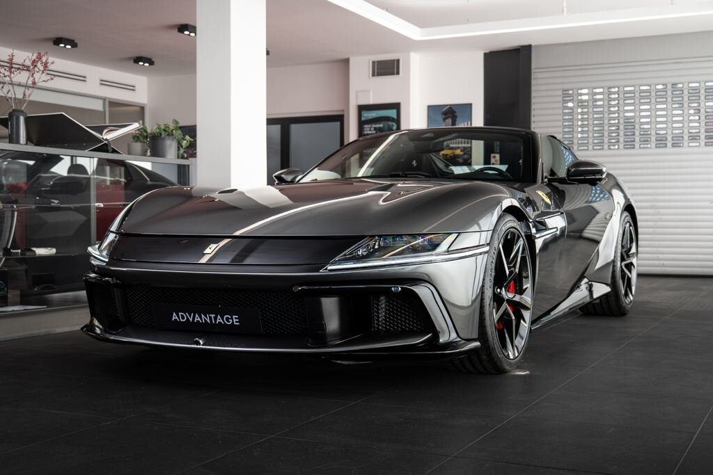 Ferrari Ostatní Kupé 6,5 l 610 kw