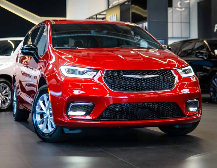 Chrysler Pacifica 37