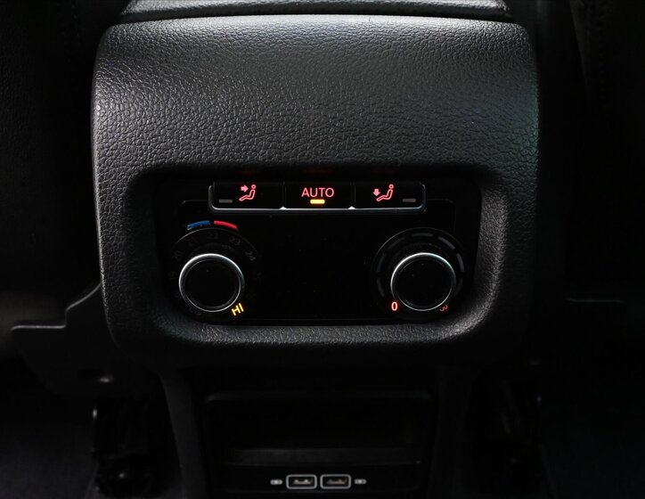 Volkswagen Sharan MPV 2,0 l 110 kw