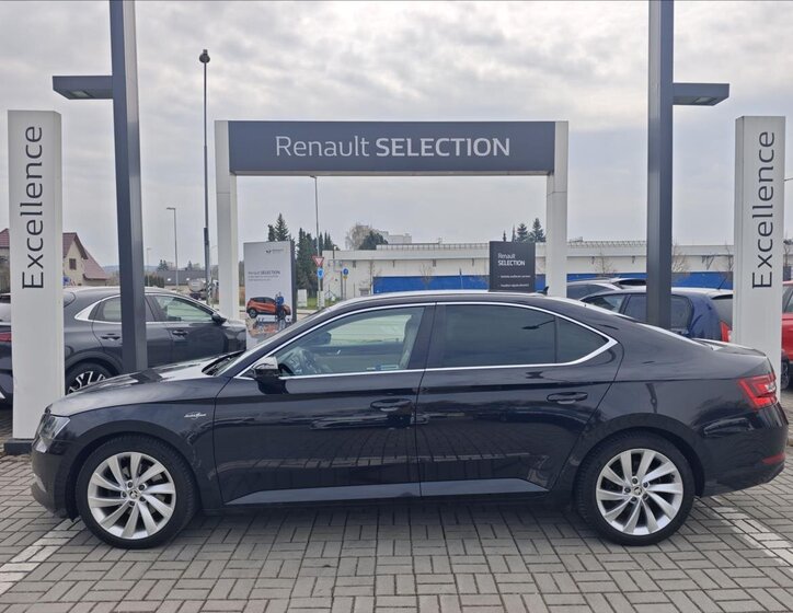 Škoda Superb Sedan / Limuzína 2,0 l 110 kw