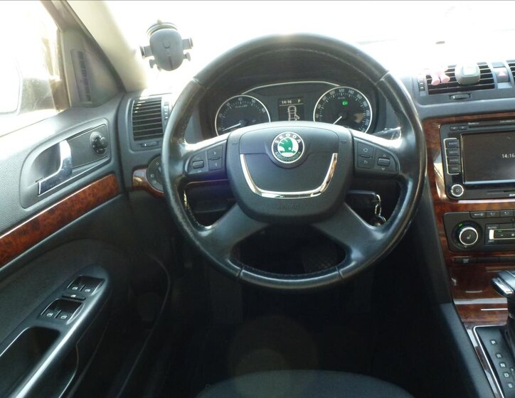 Škoda Octavia Kombi 1,8 l 118 kw