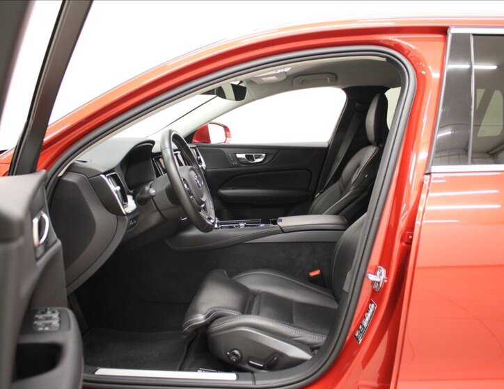 Volvo V60 Kombi 2,0 l 257 kw