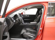 Volvo V60 Kombi 2,0 l 257 kw