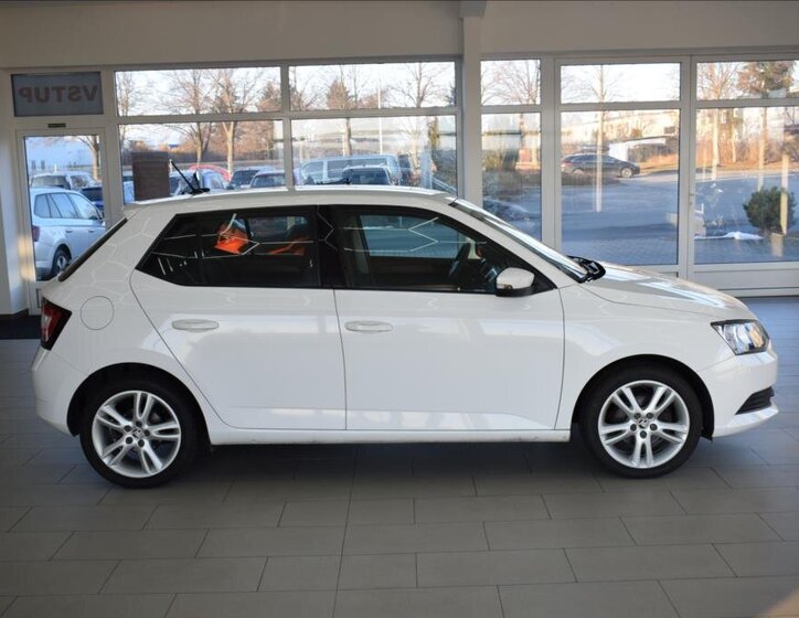 Škoda Fabia Hatchback 1,2 l 66 kw