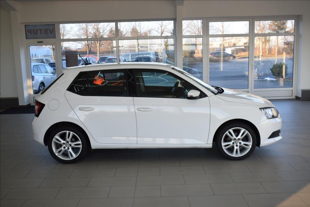 Škoda Fabia Hatchback 1,2 l 66 kw