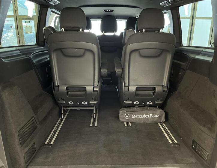 Mercedes-Benz Třídy V 23