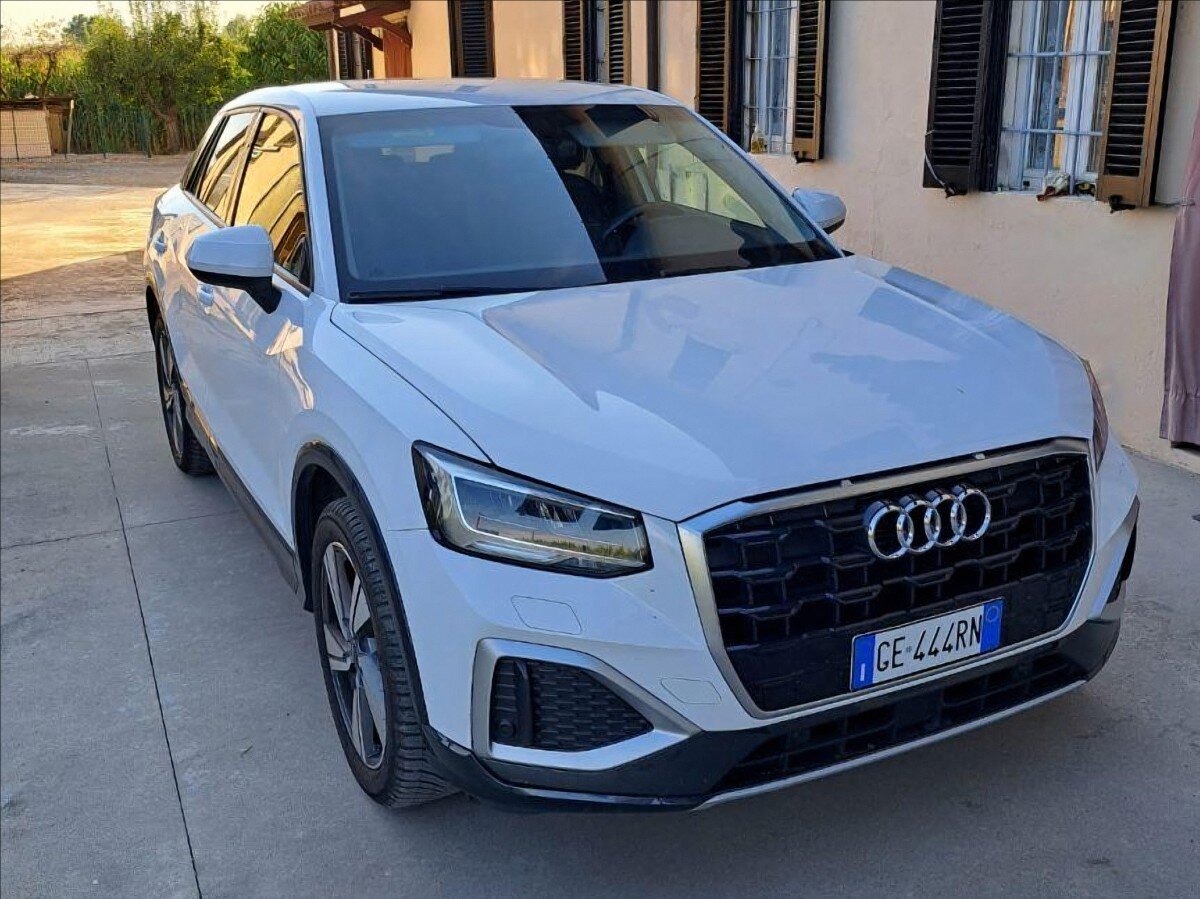 Audi Q2 Kombi 1,5 l 110 kw