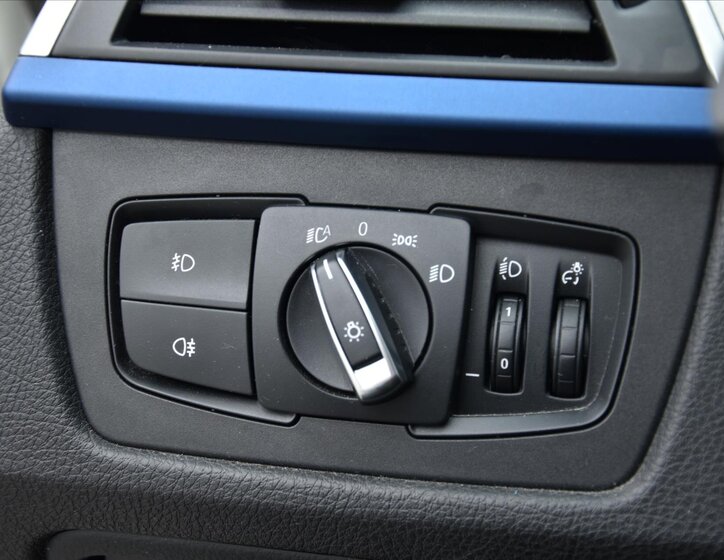 BMW Řada 3 Kombi 2,0 l 135 kw