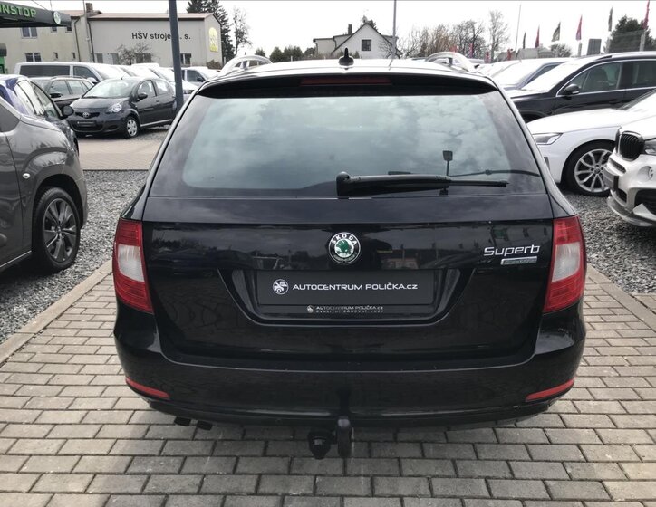 Škoda Superb Kombi 1,6 l 77 kw