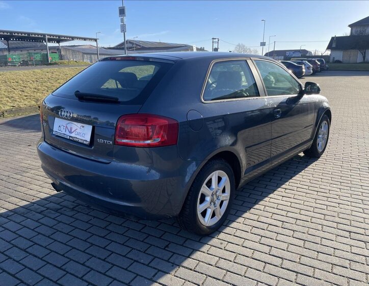 Audi A3 Hatchback 1,9 l 77 kw
