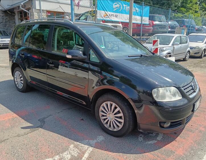 Volkswagen Touran 17