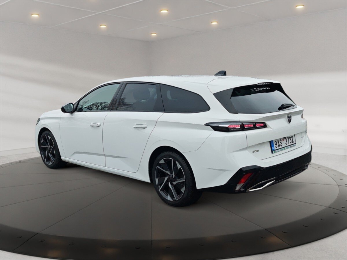 Peugeot 308 Kombi 1,2 l 96 kw