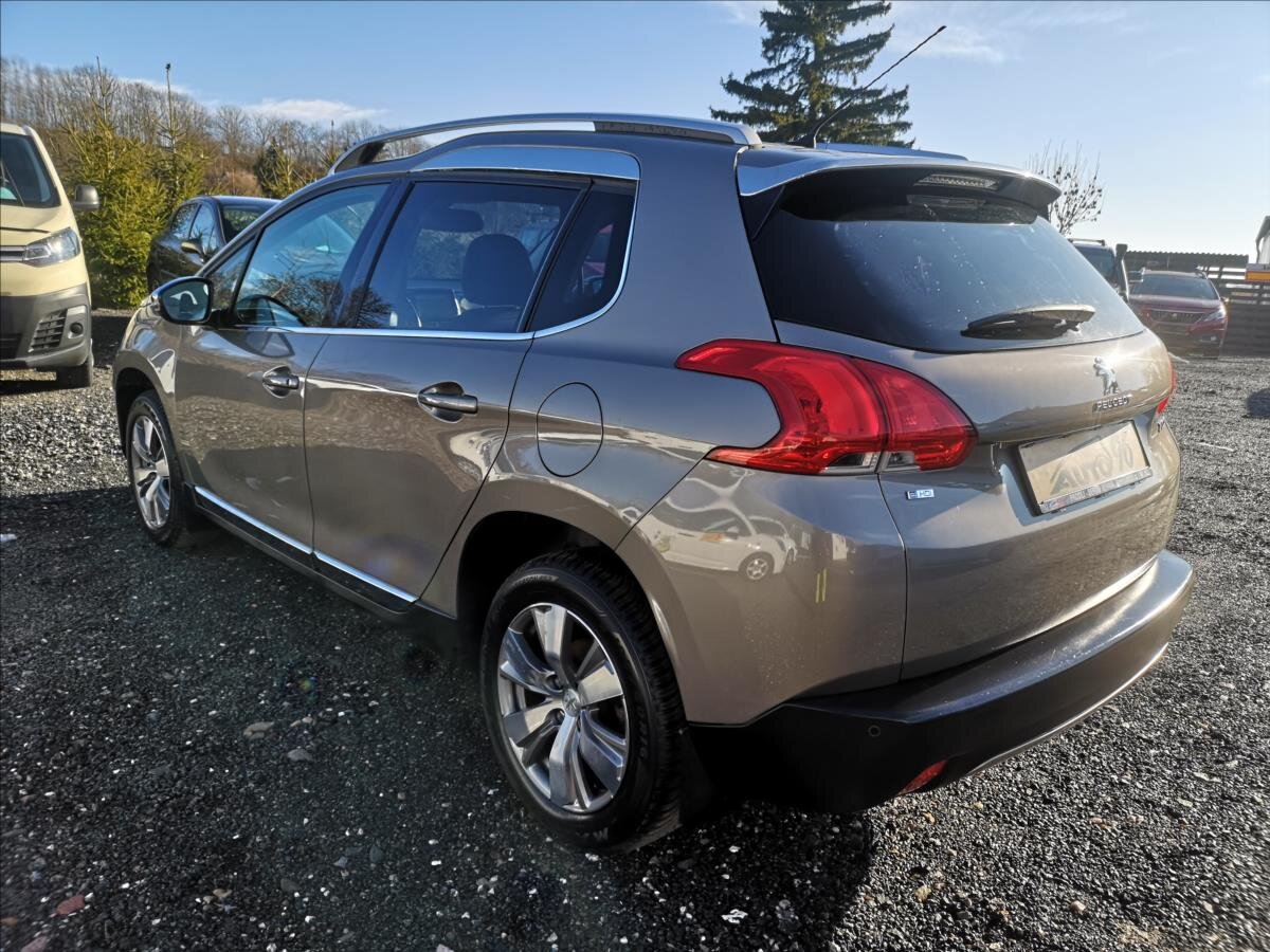 Peugeot 2008 Kombi 1,6 l 84 kw