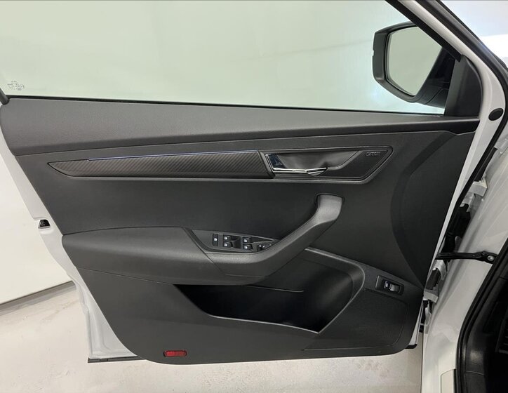 Škoda Karoq SUV 1,5 l 110 kw