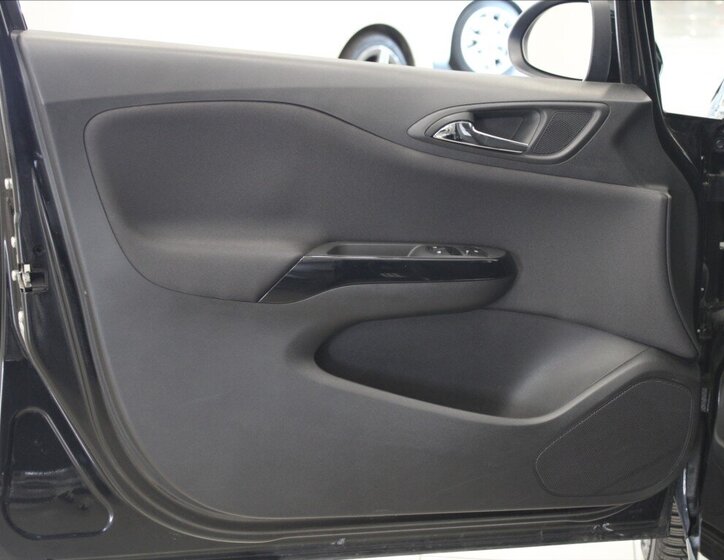 Opel Corsa Hatchback 1,4 l 66 kw