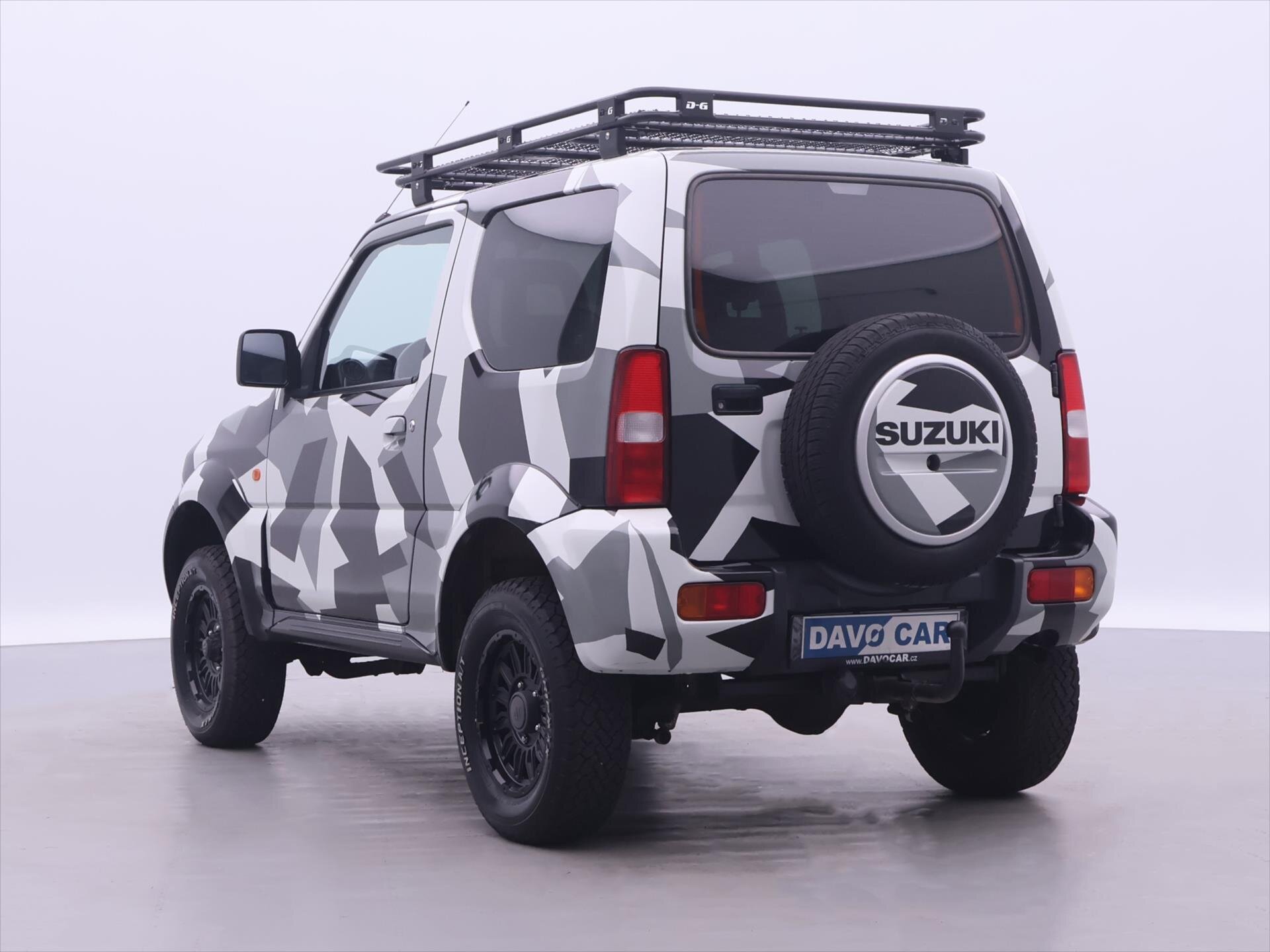 Suzuki Jimny SUV / Terénní 1,3 l 63 kw