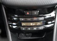 Peugeot 2008 SUV 1,2 l 81 kw