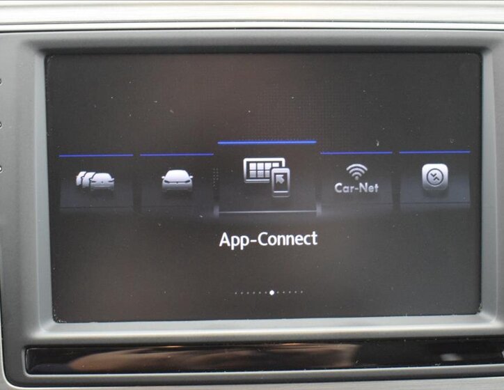 Volkswagen Golf Sportsvan 19