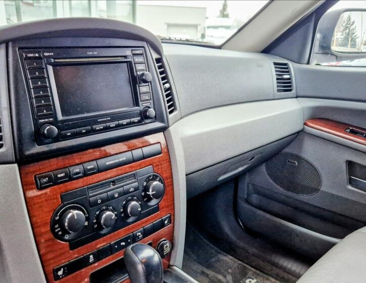 Jeep Grand Cherokee SUV / Terénní 3,0 l 160 kw