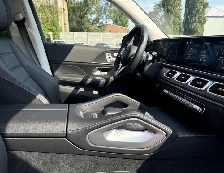 Mercedes-Benz GLE 13