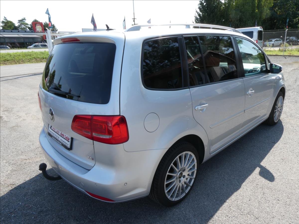 Volkswagen Touran MPV 1,4 l 103 kw