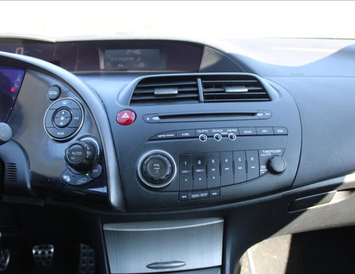 Honda Civic Hatchback 1,8 l 103 kw