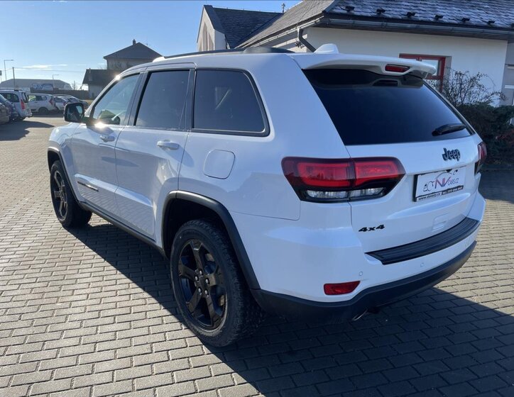 Jeep Grand Cherokee SUV 3,0 l 184 kw