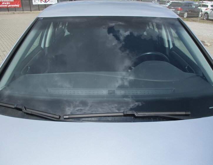 Volkswagen Golf Hatchback 1,4 l 81 kw