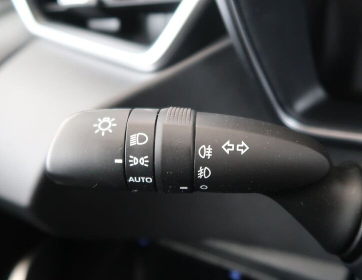 Toyota Corolla Sedan 1,8 l 72 kw