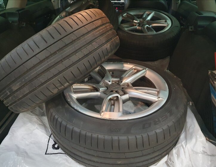 Audi A6 Allroad Kombi 3,0 l 176 kw