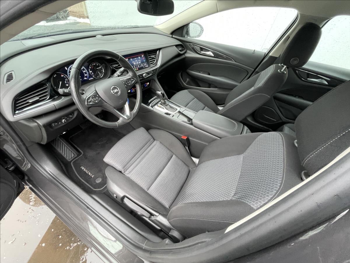 Opel Insignia Liftback 2,0 l 147 kw