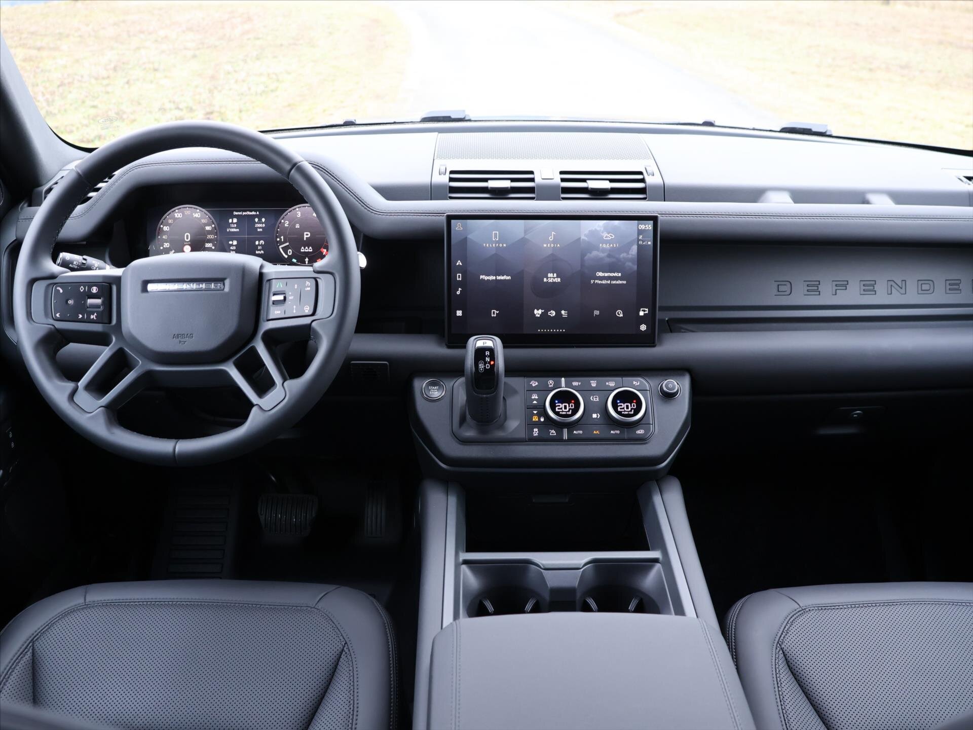 Land Rover Defender SUV / Terénní 5,0 l 313 kw