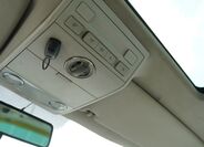 Volkswagen Caravelle 29